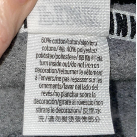 Pink Zip Up Hoodie Womens Small S Camouflage White Logo Print Kangaroo Pockets - Picture 10 of 12